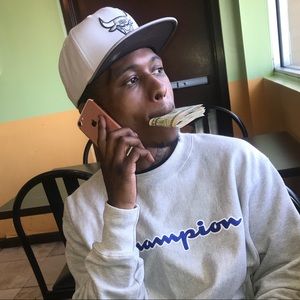 Meet your Posher, Justin